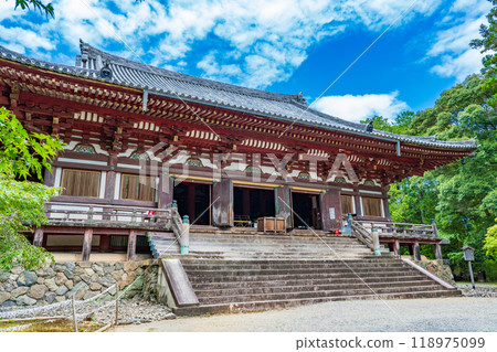 The main hall of Jingoji Temple in Ukyo Ward, Kyoto City The main hall of Jingoji Temple in Ukyo Ward, Kyoto City 118975099