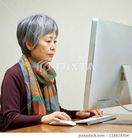做PC的老人 118975704