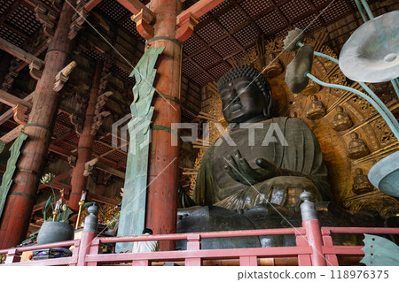 Todai-ji Temple Great Buddha Hall (Soshi-cho, Nara City, Nara Prefecture) Todai-ji Temple Great Buddha Hall (Soshi-cho, Nara City, Nara Prefecture) 118976375