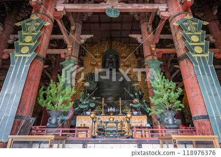 Todai-ji Temple Great Buddha Hall (Soshi-cho, Nara City, Nara Prefecture) Todai-ji Temple Great Buddha Hall (Soshi-cho, Nara City, Nara Prefecture) 118976376