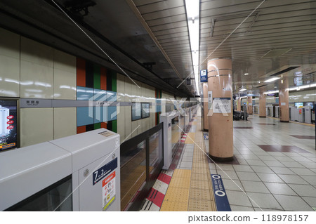 東京地鐵_日比谷線_東銀座月台 東京地鐵_日比谷線_東銀座月台 118978157