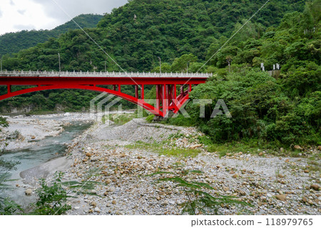 Landscape View in Taroko red bridge, Taroko national park, Hualien, Taiwan. Landscape View in Taroko red bridge, Taroko national park, Hualien, Taiwan. 118979765