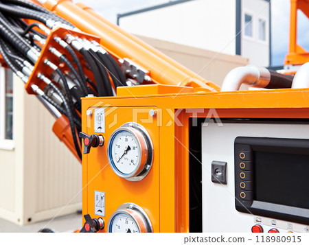 Control panel hydraulic system with manometer 118980915