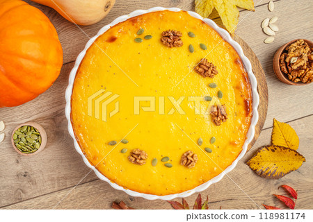 pumpkin cheesecake. Homemade pastry pumpkin pie for Thanksgiving Day 118981174