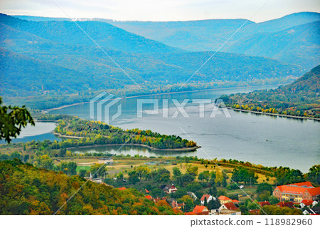 Hungary, Danube River, Autumnal Dunacanyon, Danube Great Curve 118982960