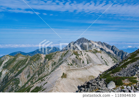 Scenery from the Tateyama ridge Scenery from the Tateyama ridge 118984630