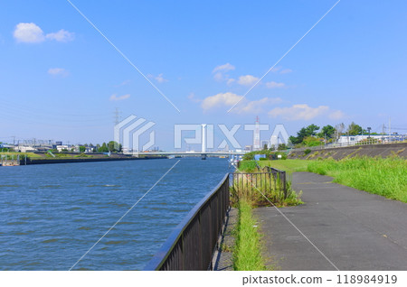 Scenery along the Shin-Nakagawa River in Edogawa Ward, Tokyo October 2024 118984919