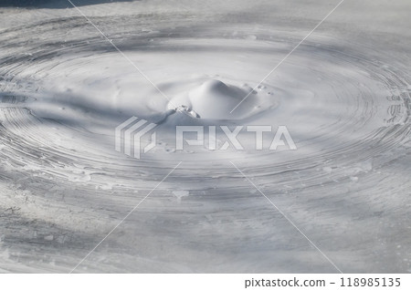 Earth art? Beppu Priest Hell 118985135