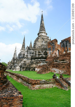 7164 Wat Phra Si Sanphet 118985199