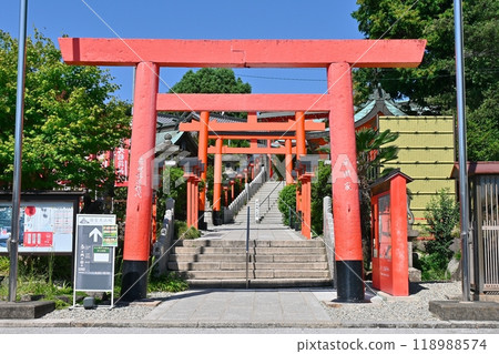 Sanko Inari Shrine, located south of Inuyama Castle 118988574