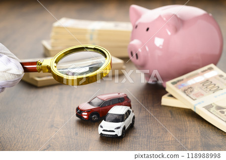 Miniature car and piggy bank (+ magnifying glass, new banknote version) 118988998