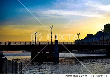 Kushiro, Hokkaido: Nusamai Bridge at dusk 118989561