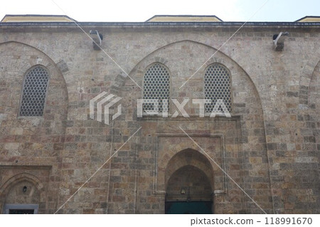 Entrance to Ulu Camii in Bursa, Turkey 118991670
