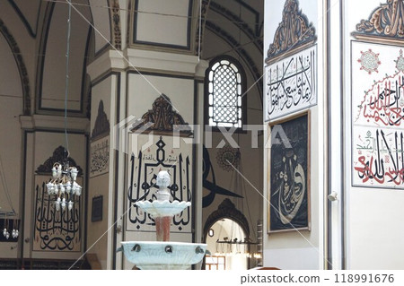 Türkiye Bursa Grand Mosque fountain Türkiye Bursa Grand Mosque fountain 118991676