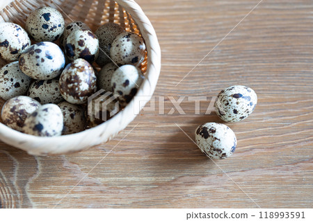 鵪鶉蛋 118993591