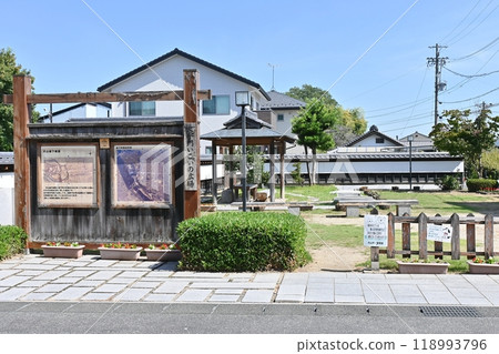 Inuyama City Otemon Ikoi Square Inuyama City Otemon Ikoi Square 118993796