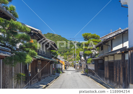近江八幡：新町通的優雅街景 118994254
