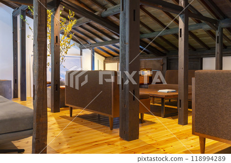 近江八幡新町陣之助咖啡店內 118994289