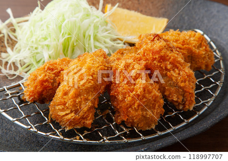 Deep fried oysters  118997707