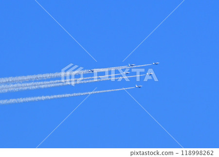 Blue Impulse  118998262