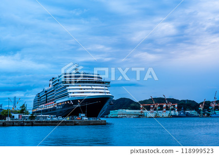 長崎港客船抵達（Westerdam） 從水邊之森公園欣賞日落美景【長崎市】 118999523