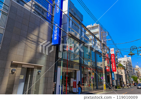 Suzukake Street, Jiyugaoka, Meguro Ward, Tokyo Suzukake Street, Jiyugaoka, Meguro Ward, Tokyo 119010009