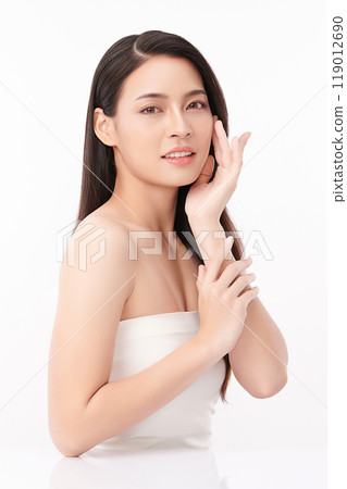 Beautiful young asian woman with clean fresh skin on white background, Face care, Facial treatment, Cosmetology, beauty and spa, Asian women portrait. Beautiful young asian woman with clean fresh skin on white background, Face care, Facial treatment, Cosmetology, beauty and spa, Asian women portrait. 119012690