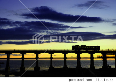 崇光河大橋2304- 崇光河大橋2304- 119014072