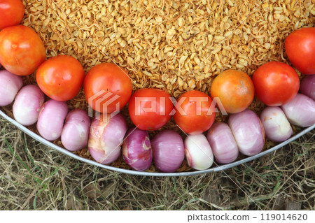fried flattened rice and chanachur stock with onion, tomato, lemon 119014620
