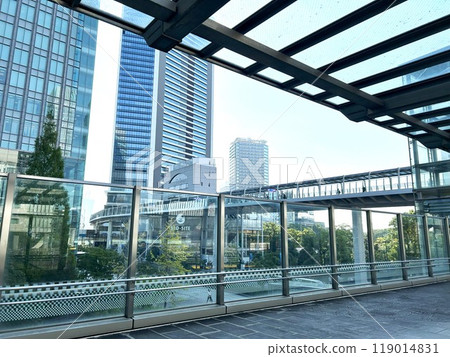 Futuristic City 119014831