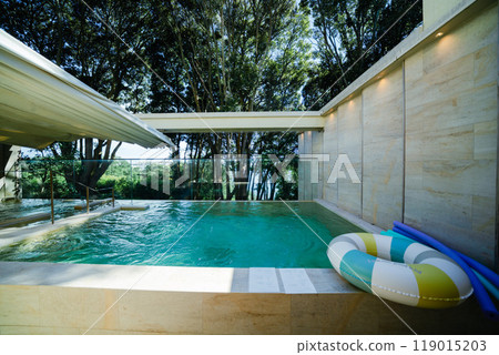 The beautiful open-air baths of Kashikojima 119015203