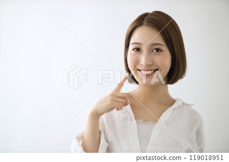 Beauty for women in their 20s 119018951