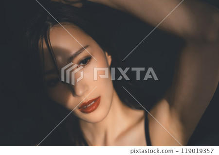 Beauty portrait of young woman Beauty portrait of young woman 119019357
