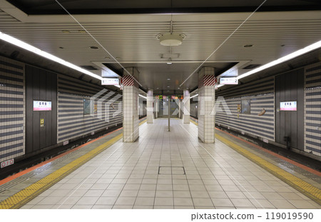 Inside JR West's Mibeshima Station Inside JR West's Mibeshima Station 119019590
