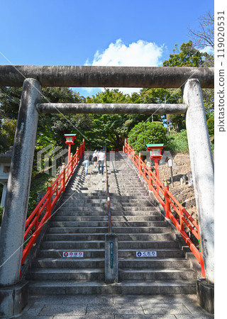 Ashikaga Orihime Shrine, First Torii Gate (Otokozaka) [Ashikaga City, Tochigi Prefecture] 119020531