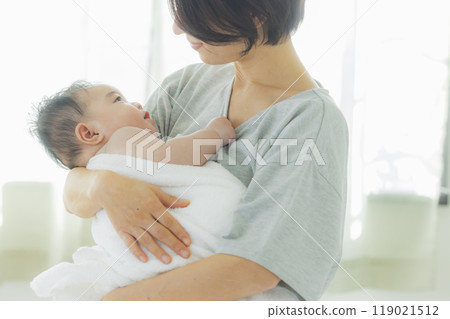 Baby and mother Baby and mother 119021512