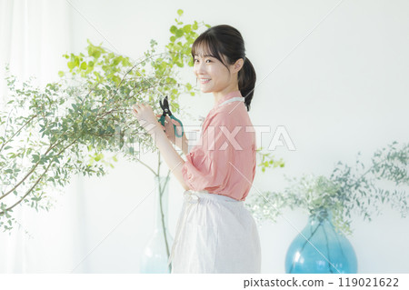 圍裙的女人 119021622