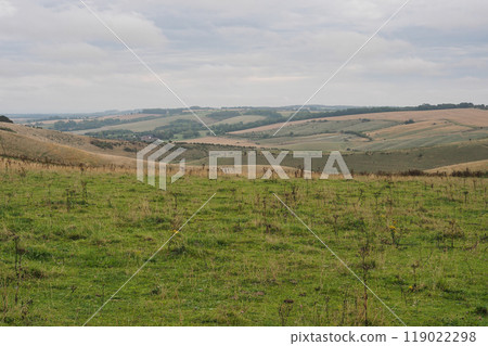View from the Ridgeway into Devils Punchbowl and Letcombe Bassett, Oxfordshire 119022298