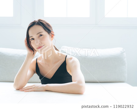 女性美容肖像護膚化妝品 119022932