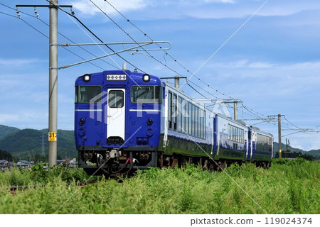 [JR東日本]喜波48型+喜波40型～小筱州*庫拉～（妙高羽沼線：春日山～高田） 119024374