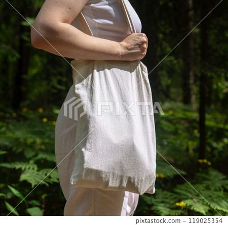 Canvas tote bag mockup, eco friendly design with cotton fabric and reusable material. Blank template 119025354