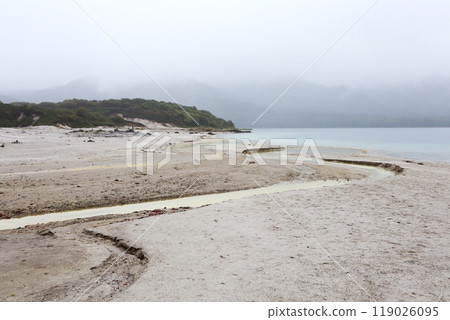 宇里湖的恐山極樂濱 宇里湖的恐山極樂濱 119026095
