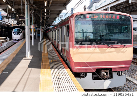 [品川站] 常磐線紅色列車等待出發 119026481