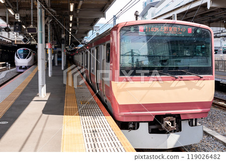 [品川站] 常磐線紅色列車等待出發 119026482