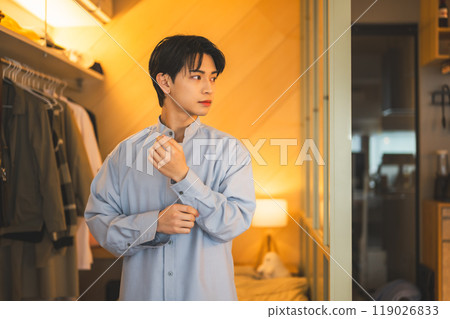 一個男人的室內肖像 119026833