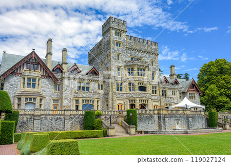 Old historic castle on Vancouver island on blue sky background Old historic castle on Vancouver island on blue sky background 119027124