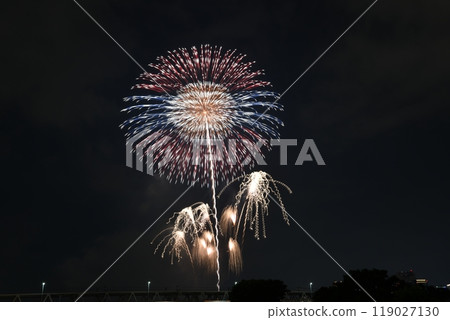 Summer night sky Yodogawa Fireworks Festival 2024 119027130