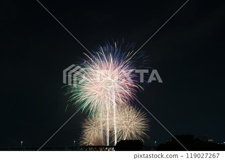 Summer night sky Yodogawa Fireworks Festival 2024 119027267