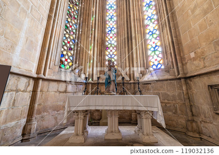 Inside the church of Our Lady of the Victory Monastery at Batalh 119032136