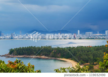Landscape panorama of Da Nang city in Vietnam in autumn in rainy season from above from the top Landscape panorama of Da Nang city in Vietnam in autumn in rainy season from above from the top 119032490